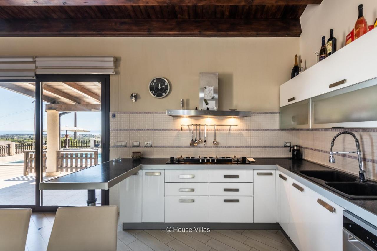 House&Villas - Villa Zora Авола Екстериор снимка